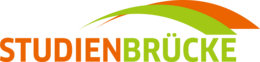 Logo der Studienbrücke – orange und grüne Schriftzüge mit geschwungenen Linien über den Wörtern.